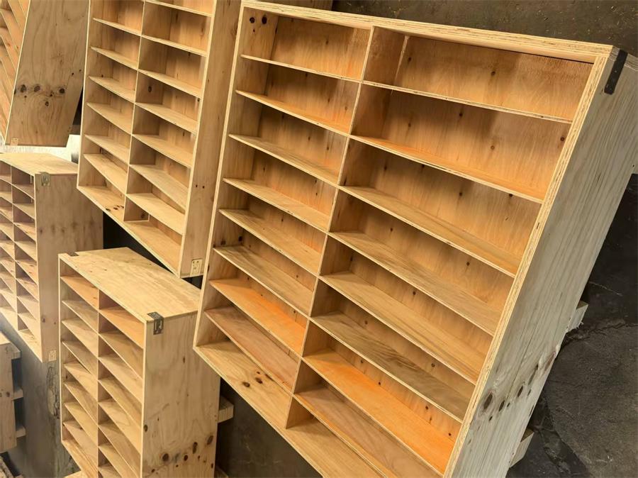 成都金彬包裝：專業(yè)生產(chǎn)木托盤、免熏蒸托盤、木箱，廠家直銷省成本